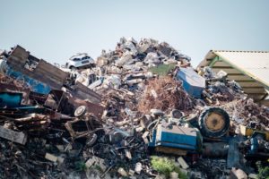 Many families and businesses use roll off dumpster rental services for cleaning up discarded construction materials, old appliances, and broken furniture.